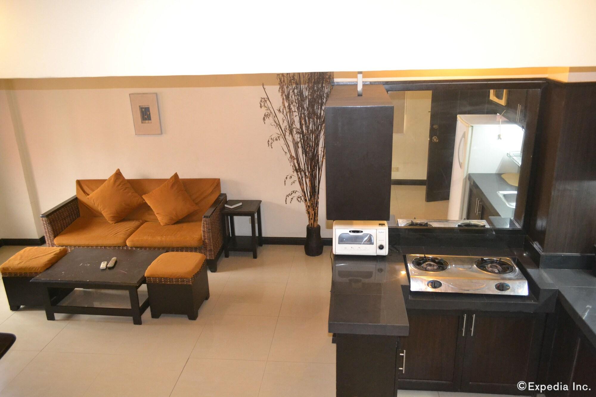 Lancaster Hotel Cebu Lapu-Lapu City Exterior foto